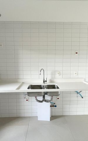 Apartamento à venda com 255m², 3 quartos e 2 vagas Apartamento à venda com 255m², 3 quartos e 2 vagasCozinha