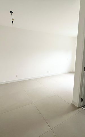 Apartamento à venda com 255m², 3 quartos e 2 vagas Apartamento à venda com 255m², 3 quartos e 2 vagasSuite 3