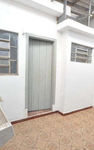 Casa à venda com 320m², 2 quartos e 3 vagasÁrea de Serviço