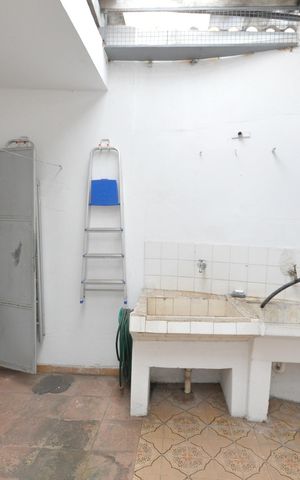 Casa à venda com 320m², 2 quartos e 3 vagasÁrea de Serviço