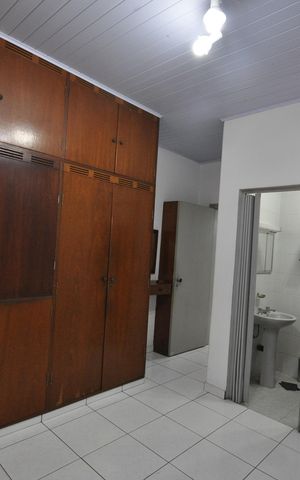Casa à venda com 320m², 2 quartos e 3 vagasQuarto Suíte