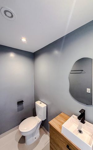 Studio à venda com 25m², 1 quarto e sem vaga Studio à venda com 25m², 1 quarto e sem vagaBanheiro
