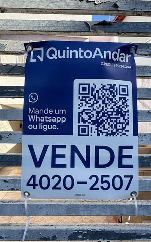 Casa à venda com 151m², 3 quartos e 3 vagas Casa à venda com 151m², 3 quartos e 3 vagasPlaca
