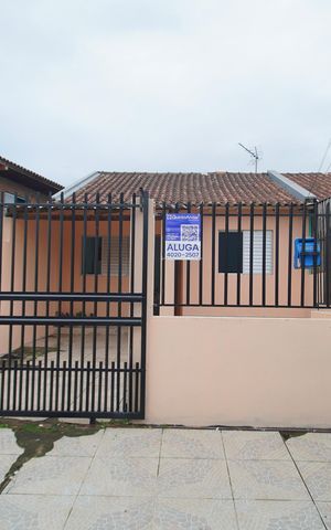 Casa à venda com 46m², 2 quartos e 1 vagaFachada