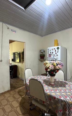Casa à venda com 121m², 2 quartos e 2 vagas Casa à venda com 121m², 2 quartos e 2 vagasSala de Jantar