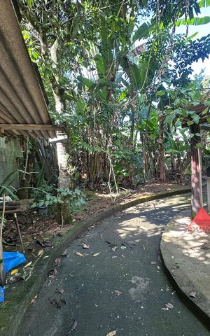 Casa à venda com 121m², 2 quartos e 2 vagas Casa à venda com 121m², 2 quartos e 2 vagasQuintal