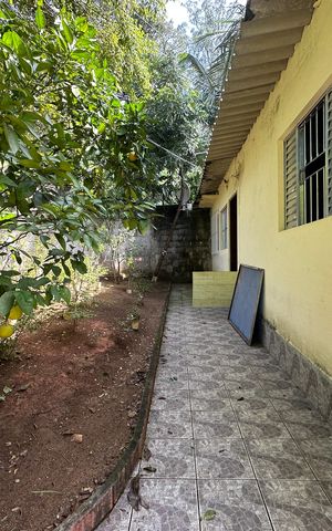 Casa à venda com 121m², 2 quartos e 2 vagas Casa à venda com 121m², 2 quartos e 2 vagasQuintal