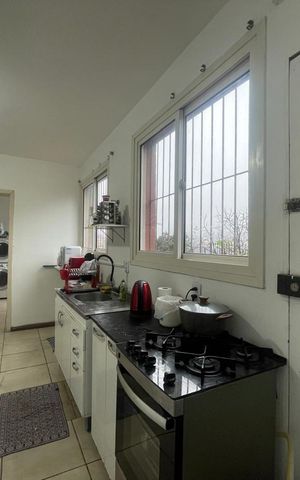Casa à venda com 185m², 3 quartos e 2 vagas