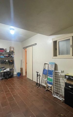 Casa à venda com 185m², 3 quartos e 2 vagas