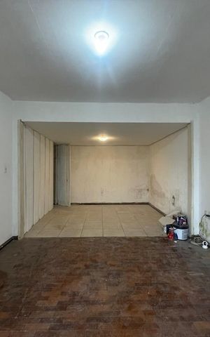 Casa à venda com 185m², 3 quartos e 2 vagas