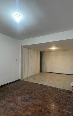 Casa à venda com 185m², 3 quartos e 2 vagas