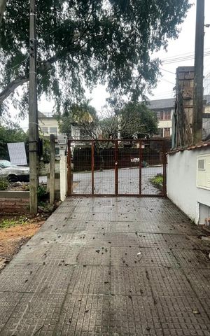 Casa à venda com 185m², 3 quartos e 2 vagas