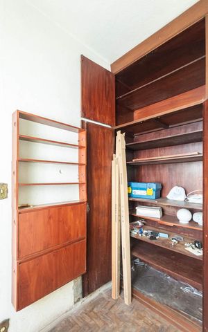 Casa à venda com 160m², 3 quartos e 1 vagaQuarto de Serviço (segundo andar)