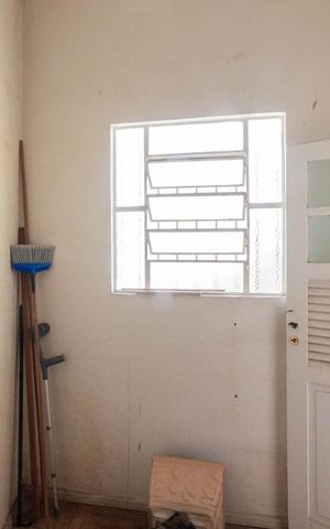 Casa à venda com 160m², 3 quartos e 1 vagaQuarto de Serviço (segundo andar)