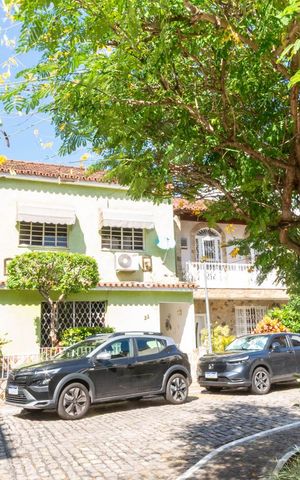 Casa à venda com 160m², 3 quartos e 1 vagaFachada
