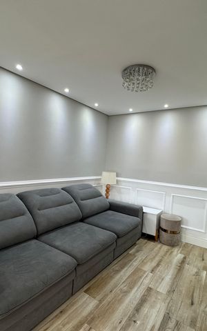 Apartamento à venda com 72m², 2 quartos e 2 vagas Apartamento à venda com 72m², 2 quartos e 2 vagasSala