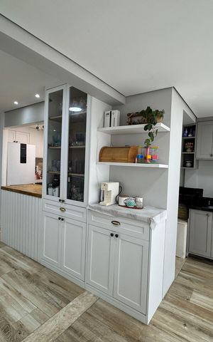 Apartamento à venda com 72m², 2 quartos e 2 vagas Apartamento à venda com 72m², 2 quartos e 2 vagasSala