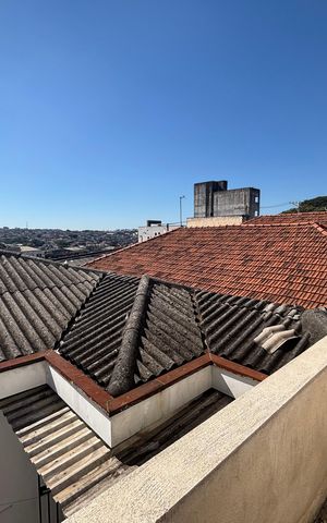 Casa para alugar com 250m², 6 quartos e 9 vagas Casa para alugar com 250m², 6 quartos e 9 vagasVaranda