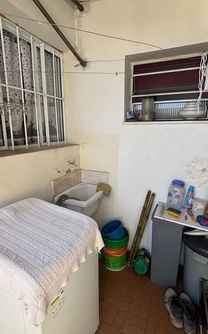 Casa para alugar com 250m², 6 quartos e 9 vagas Casa para alugar com 250m², 6 quartos e 9 vagasÁrea de Serviço
