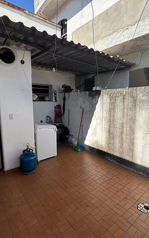 Casa para alugar com 250m², 6 quartos e 9 vagas Casa para alugar com 250m², 6 quartos e 9 vagasÁrea de Serviço