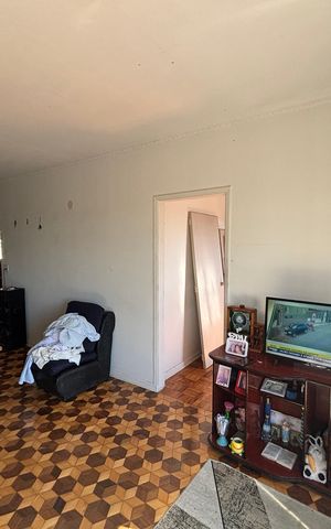 Casa para alugar com 250m², 6 quartos e 9 vagas Casa para alugar com 250m², 6 quartos e 9 vagasSala