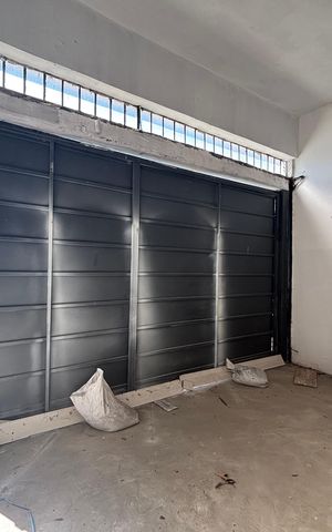 Casa para alugar com 250m², 6 quartos e 9 vagas Casa para alugar com 250m², 6 quartos e 9 vagasSalao