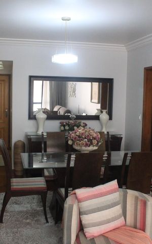 Apartamento à venda com 99m², 3 quartos e 1 vagaSala