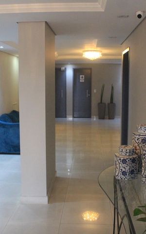 Apartamento à venda com 99m², 3 quartos e 1 vagaHall social
