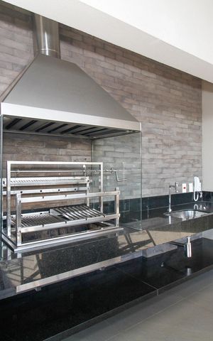 Apartamento para alugar com 73m², 2 quartos e 2 vagas Apartamento para alugar com 73m², 2 quartos e 2 vagasÁrea Comum - Churrasqueira