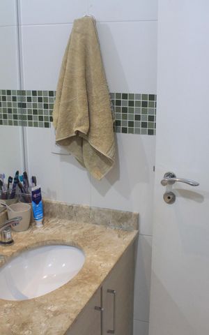 Apartamento à venda com 107m², 3 quartos e 2 vagasBanheiro