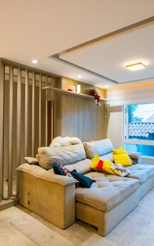 Casa à venda com 314m², 4 quartos e 5 vagas Casa à venda com 314m², 4 quartos e 5 vagasSala