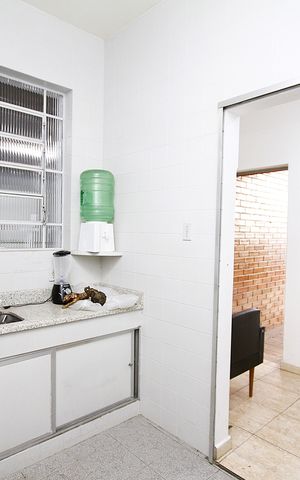 Casa para alugar com 410m², 3 quartos e 1 vagaCozinha