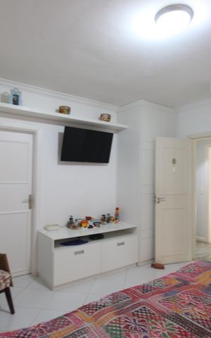 Casa de condomínio à venda com 144m², 3 quartos e 1 vagaSuíte