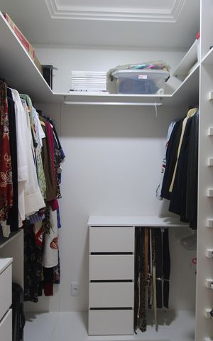 Casa de condomínio à venda com 144m², 3 quartos e 1 vagaQuarto 2 - Closet