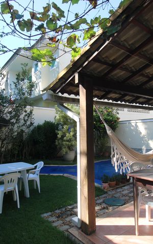 Casa de condomínio à venda com 144m², 3 quartos e 1 vagaQuintal