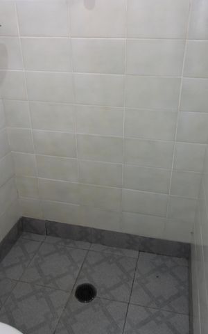 Casa à venda com 120m², 2 quartos e 1 vagabanheiro externo