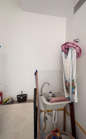 Apartamento à venda com 36m², 2 quartos e sem vaga Apartamento à venda com 36m², 2 quartos e sem vagaÁrea de Serviço