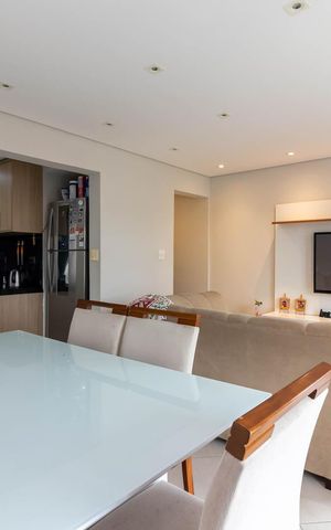 Apartamento à venda com 90m², 3 quartos e 1 vagaSala de Jantar