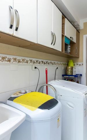 Apartamento à venda com 90m², 3 quartos e 1 vagaÁrea de Serviço