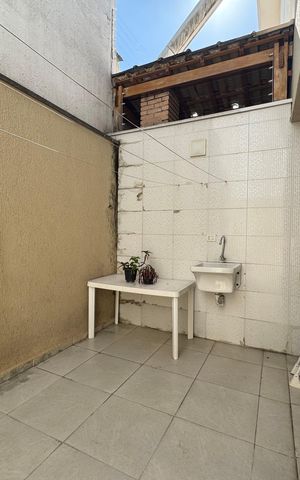 Casa à venda com 140m², 3 quartos e 4 vagas Casa à venda com 140m², 3 quartos e 4 vagasÁrea de Serviço