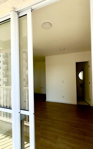Apartamento à venda com 45m², 2 quartos e 1 vaga Apartamento à venda com 45m², 2 quartos e 1 vagaVaranda da Sala