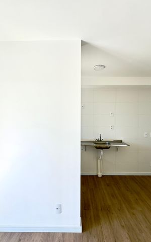 Apartamento à venda com 45m², 2 quartos e 1 vaga Apartamento à venda com 45m², 2 quartos e 1 vagaSala