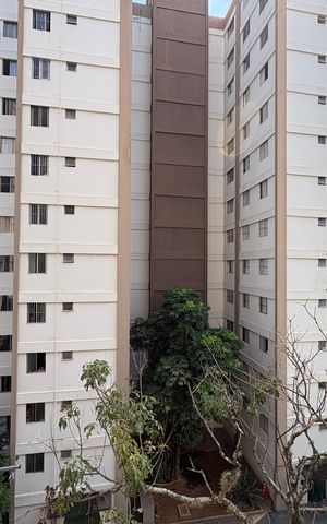 Apartamento à venda com 52m², 2 quartos e 1 vaga Apartamento à venda com 52m², 2 quartos e 1 vagaVista da Área de serviço