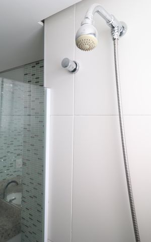 Apartamento à venda com 104m², 2 quartos e 1 vagaBanheiro da Suíte 2