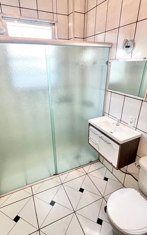 Apartamento à venda com 92m², 3 quartos e 2 vagas Apartamento à venda com 92m², 3 quartos e 2 vagasBanheiro da Suíte