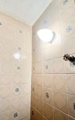 Apartamento à venda com 92m², 3 quartos e 2 vagas Apartamento à venda com 92m², 3 quartos e 2 vagasBanheiro da Garagem