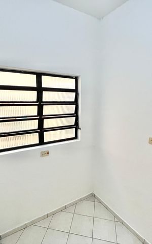 Apartamento à venda com 92m², 3 quartos e 2 vagas Apartamento à venda com 92m², 3 quartos e 2 vagasQuarto de Serviço