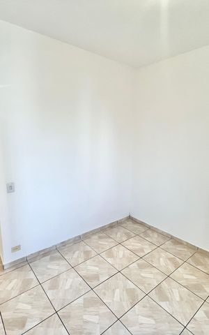 Apartamento à venda com 92m², 3 quartos e 2 vagas Apartamento à venda com 92m², 3 quartos e 2 vagasQuarto Suíte