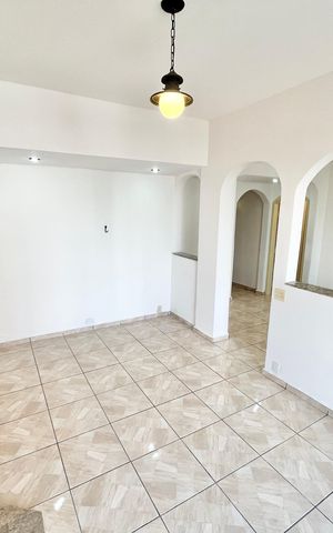 Apartamento à venda com 92m², 3 quartos e 2 vagas Apartamento à venda com 92m², 3 quartos e 2 vagasSala