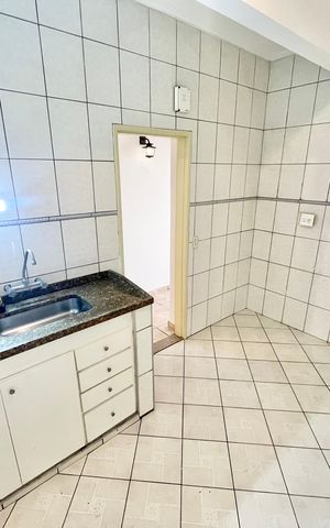 Apartamento à venda com 92m², 3 quartos e 2 vagas Apartamento à venda com 92m², 3 quartos e 2 vagasCozinha